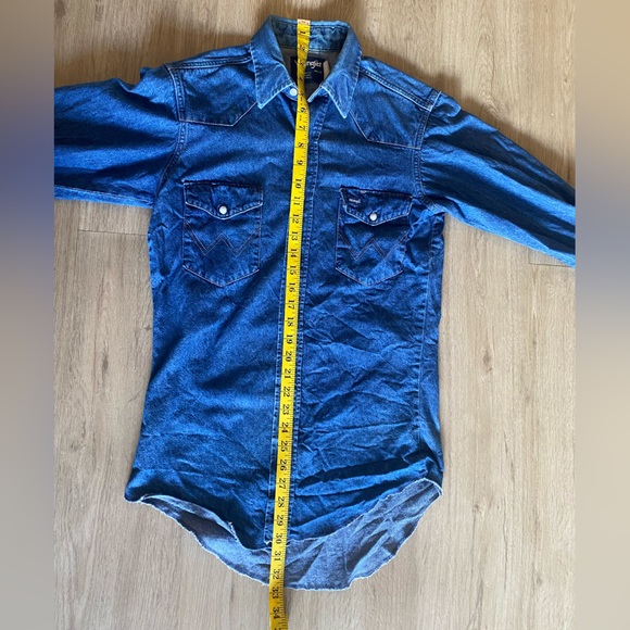 Vintage wrangler western denim button up - Picture 9 of 9